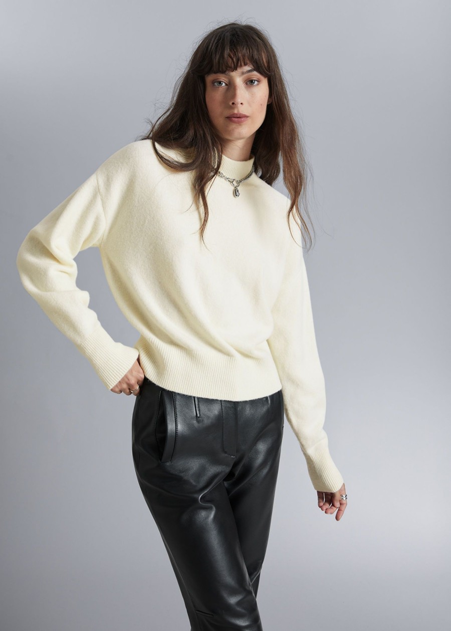 Klaer & Other Stories | Mock-Neck Genser Krem