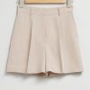 Klaer & Other Stories | Plisserte Silkeshorts Stovet Beige